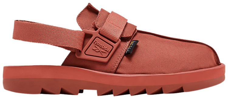 Reebok’s Beatnicks “Baked Earth” slide Buy Reebok Beatnik  main image 2