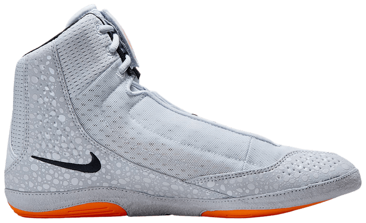 Nike Inflict 4 SE Football Grey Sky Grey