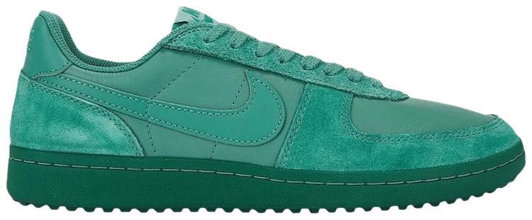 Nike Field General Evergreen Aura