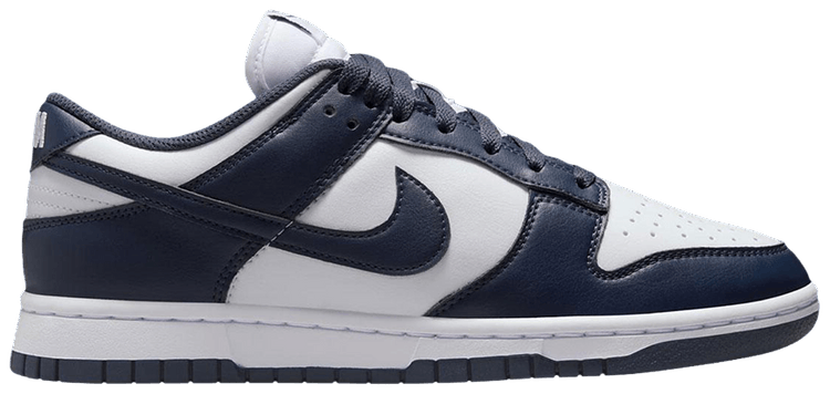 Nike Wmns Dunk Low Villanova