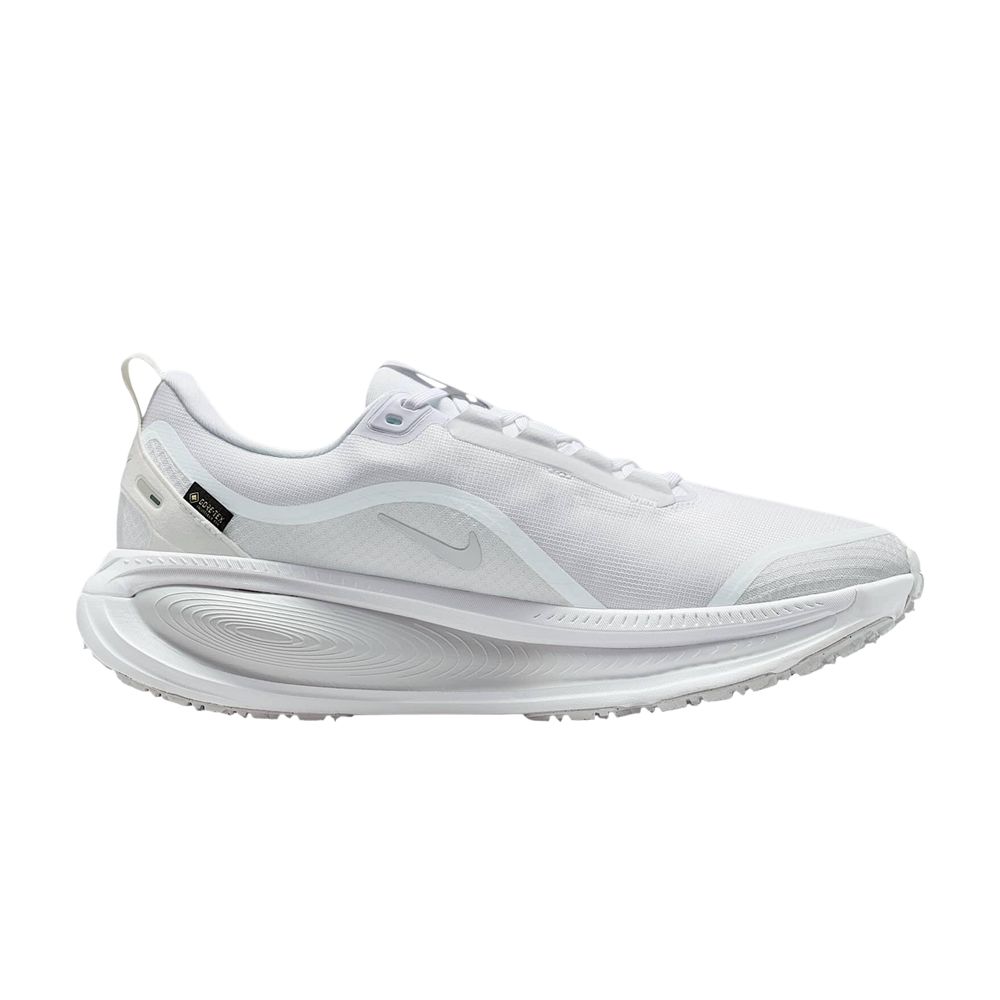 Nike Vomero 18 GORE-TEX Reflective 'White Pure Platinum' | Men's Size 11 - HQ7001-100