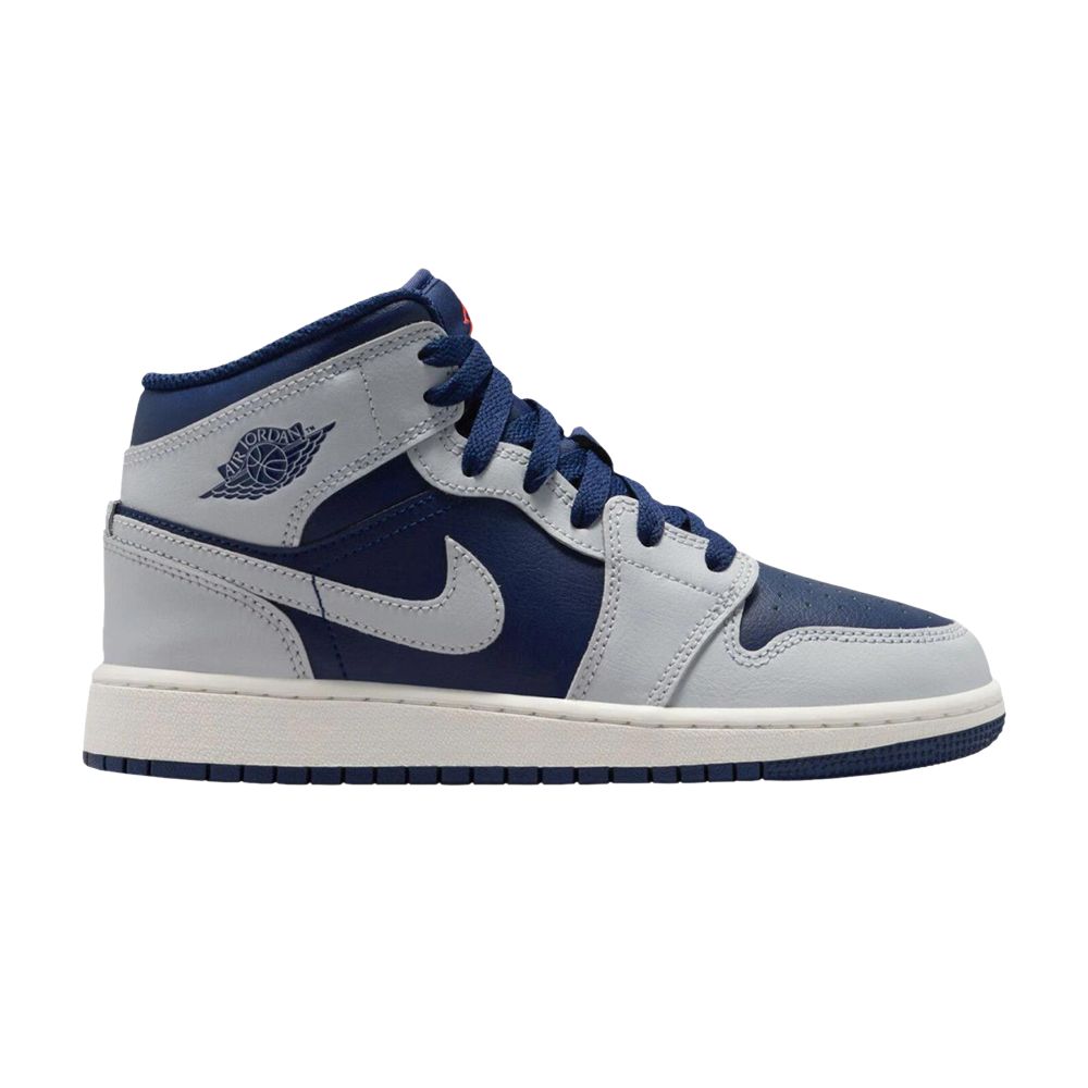 Pre-owned Air Jordan 1 Mid Gs 'blue Void' | Kid's Size 4.5