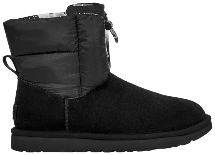 UGG Wmns Classic Maxi Toggle Boot Black