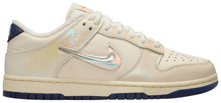 Nike Wmns Dunk Low Soft Pearl