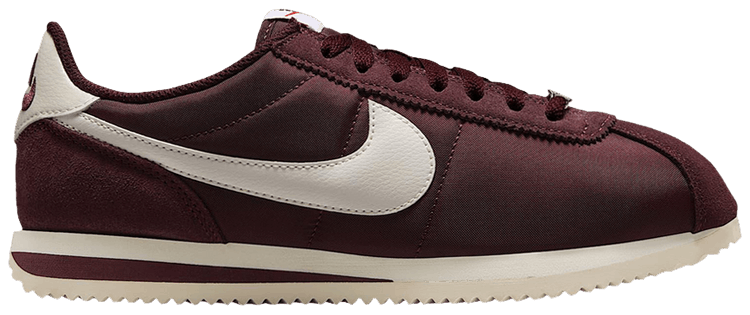 Nike Wmns Cortez Textile Shoes Burgundy CrushSail
