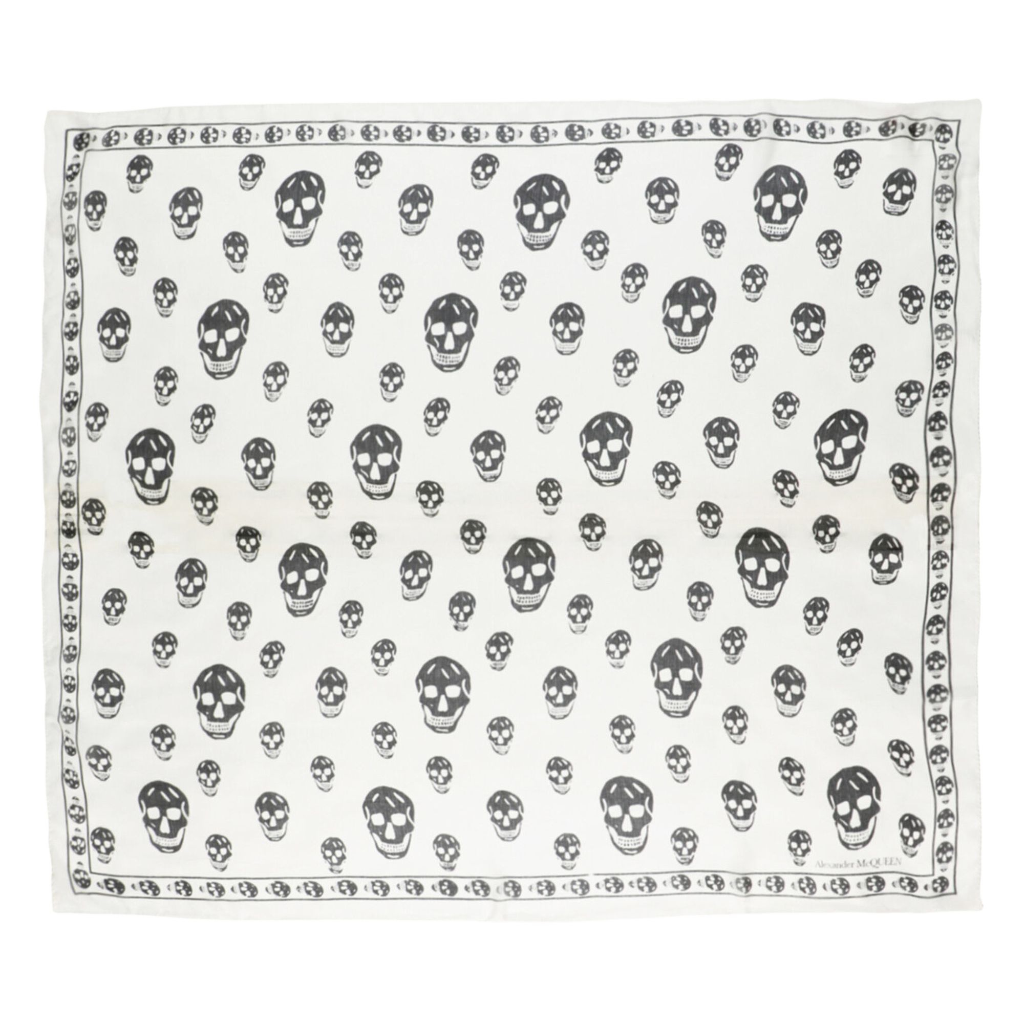 Pre-owned Alexander Mcqueen Skull Print Silk Scarf 'ivory Black' | White | Men's Size Onesize