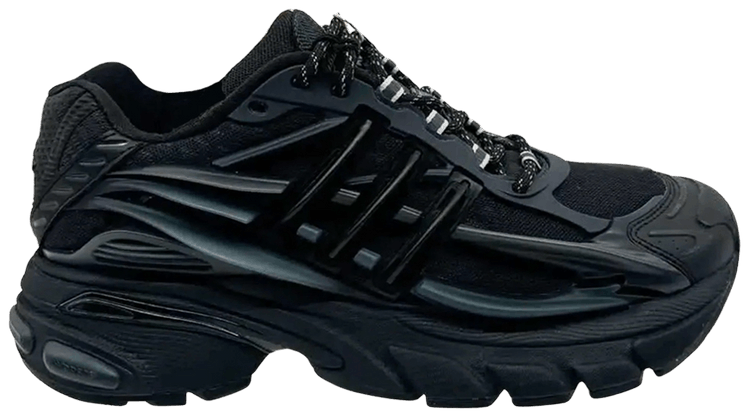 Pharrell x VIRGINIA x adidas Adistar Jellyfish Triple Black