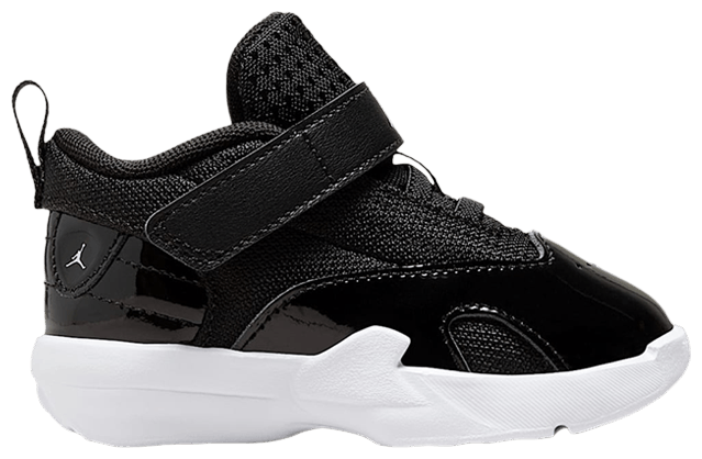 Air Jordan Max Aura 6 Black White