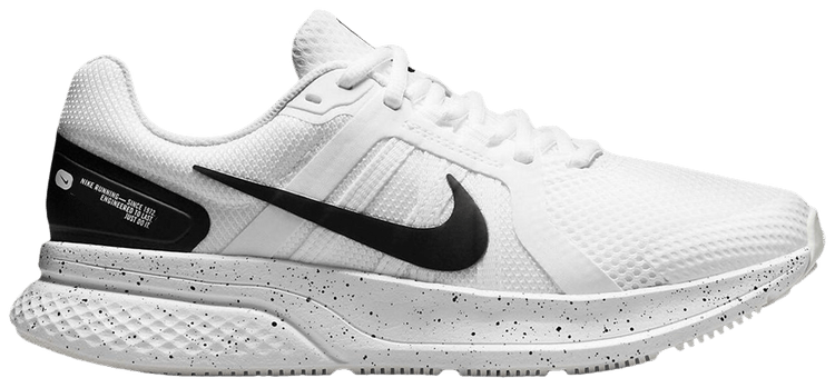 Nike Wmns Run Swift v2 White Black