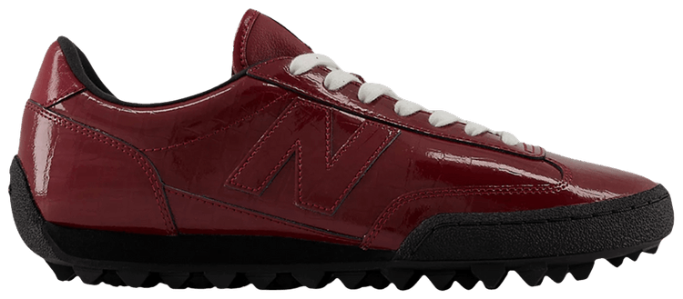 New Balance Gator Run Shadow Red