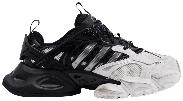 Buy Xlg Runner Deluxe: New Releases & Iconic Styles | GOAT