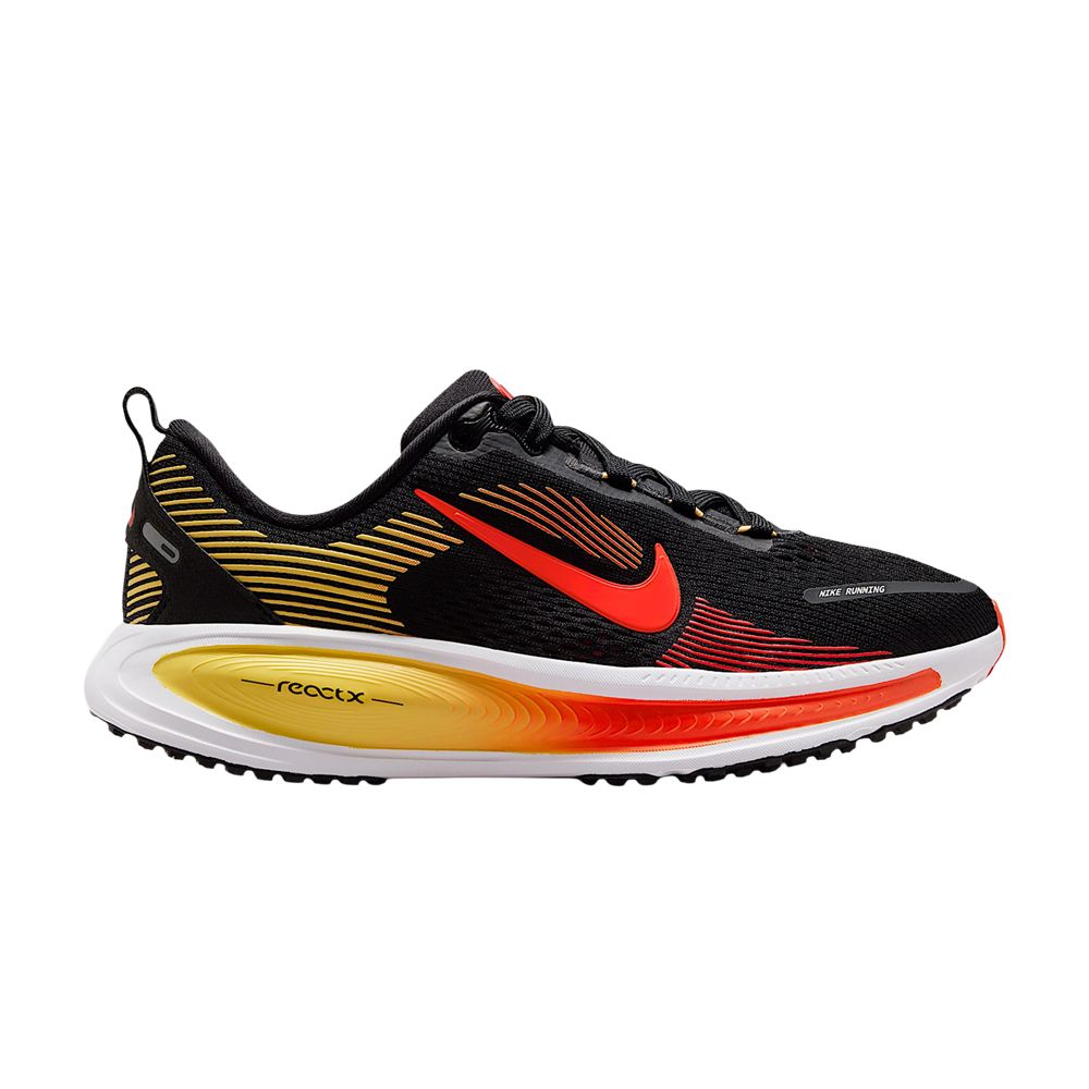 Nike Vomero 18 GS 'Black Light Crimson' | Kid's Size 6.5 - HQ2157-009