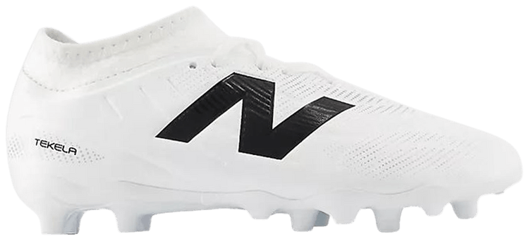 New Balance Tekela Laced FG V5 Big Kid Black White