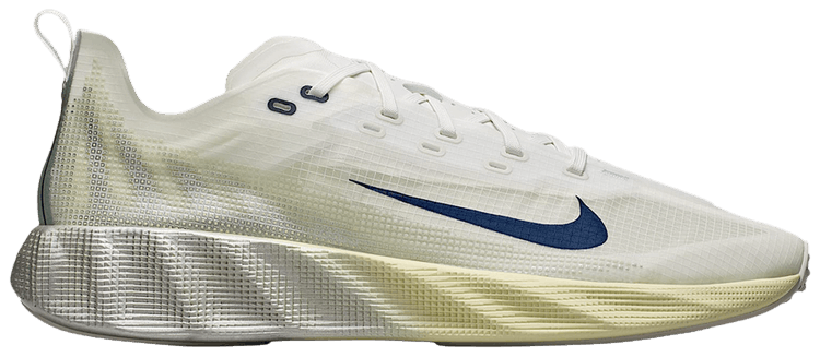 Nike Ava X Metallic Silver