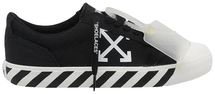 Off White Vulcanized Sneaker Black White