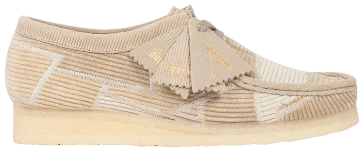 Aleali May x Clarks Wmns Wallabee Beige Combi