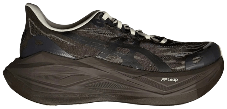blacktoes x ASICS Superblast 3 BT Keep Running Quiet