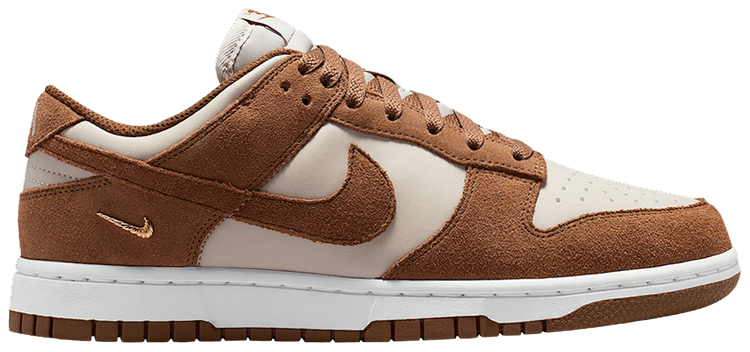 Nike Wmns Dunk Low Suede Light British Tan Cream White