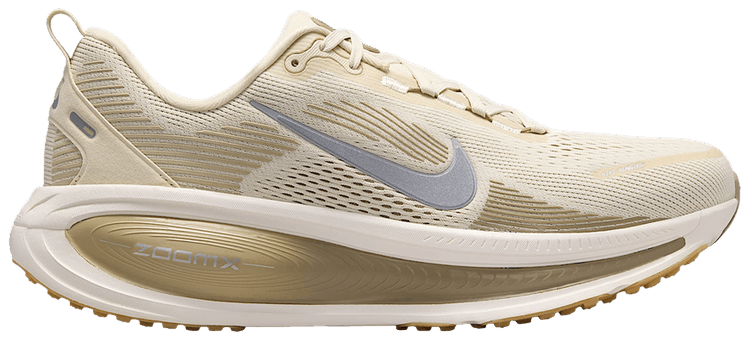 Nike Vomero 18 Light Khaki