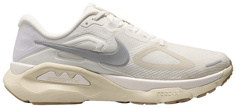 Nike Structure Plus Light Khaki Sail