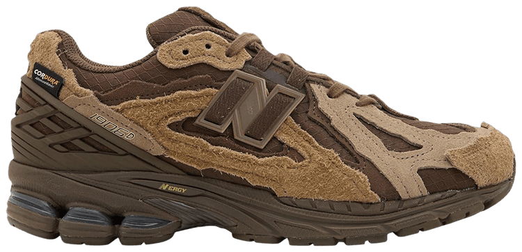 size x New Balance 1906D Protection Pack   Brown