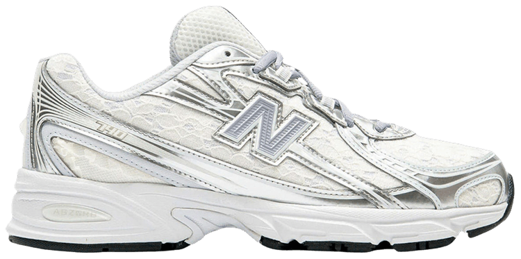New Balance 740 Linen Silver Metallic