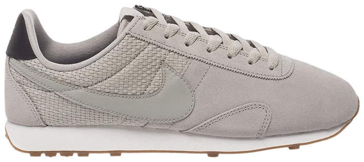 Nike Pre Montreal 17 Grey