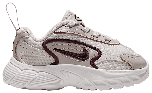 Nike Stratos Shift 2000 TD Phantom Cream Ii Mystic Dates Black